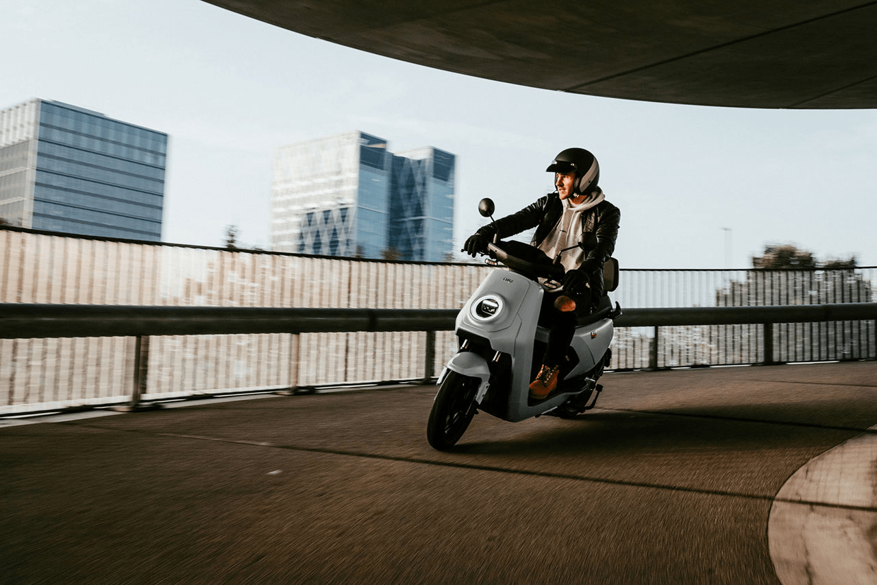 NIU MQi GT EVO 100km/h