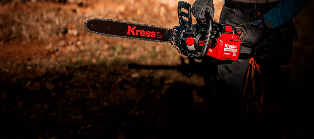 Kress 60V Commercial 40cm/16'' Motorsåg 1.8 kW Kedjehastighet 24 m/s Vikt 3,7 kg