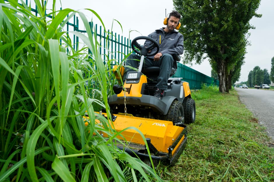 Stiga Flail Mower Electric, QTY. PARK 2+4WD