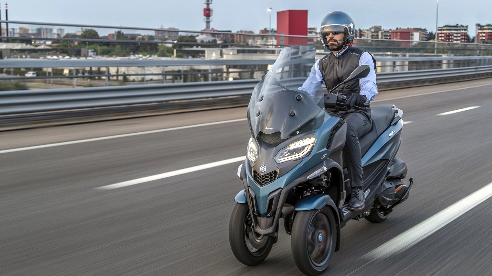 Piaggio MP3 530 SPORT ADVANCED