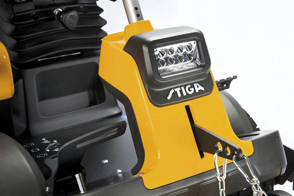 Stiga Park PRO 900 AWX 4WD HONDA