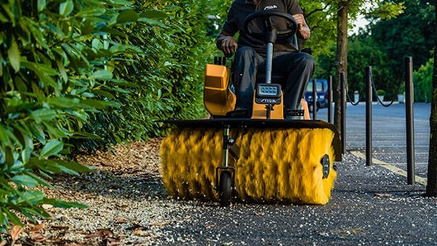 Stiga Sopaggregat Park 2+4WD