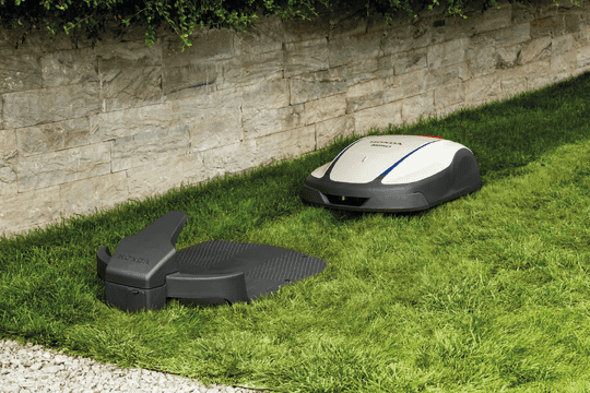 Honda Miimo 2500 Live mows up to 3000m² AUTUMN SALE!