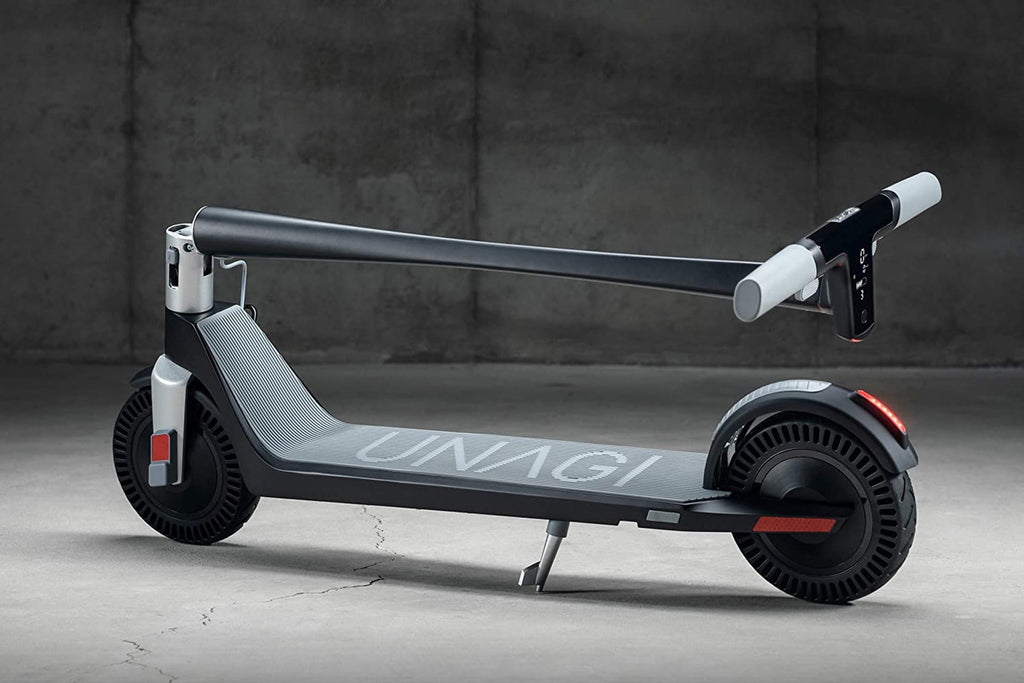 UNAGI E500 - 2-hjulsdriven elscooter i kolfiber