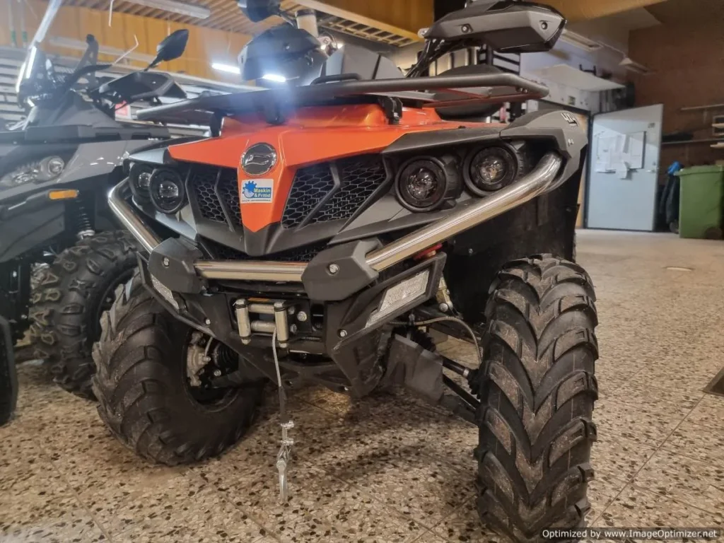 BEGAGNAD ATV CFMOTO 550 4x4 EFI STYRSERVO 2 jpg 1